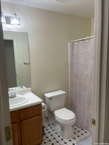 10419 Tiger Field San Antonio TX 78251