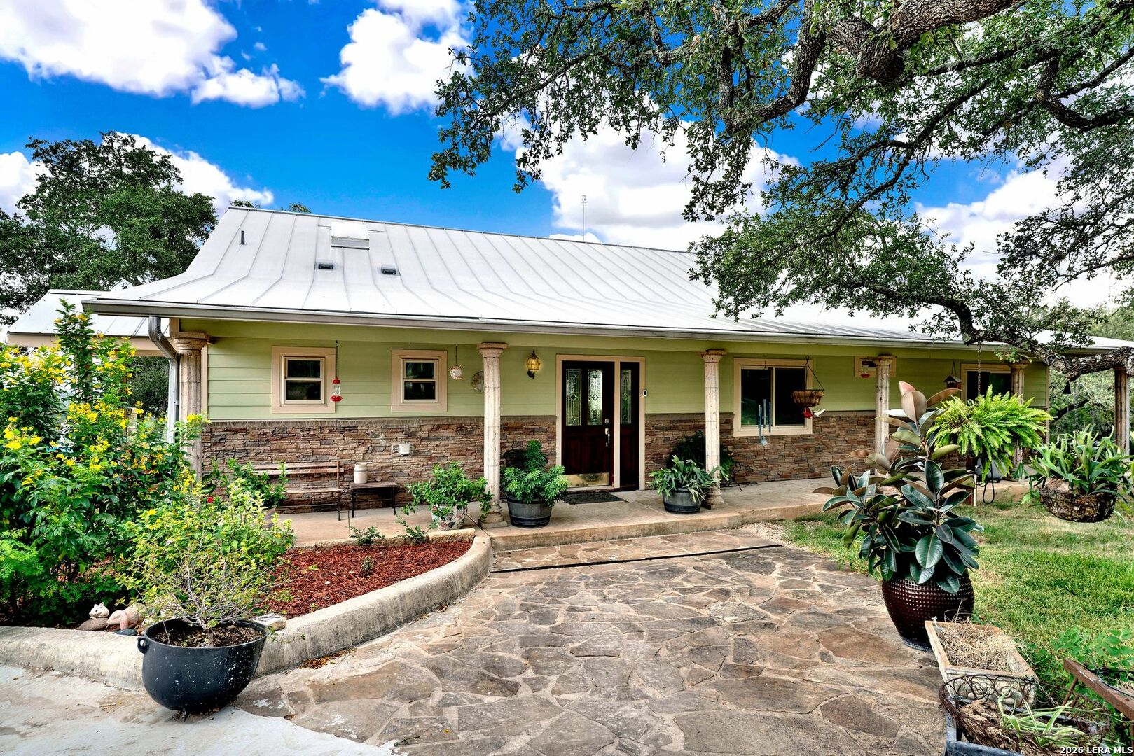 205 County Road 3501 Mico TX 78056
