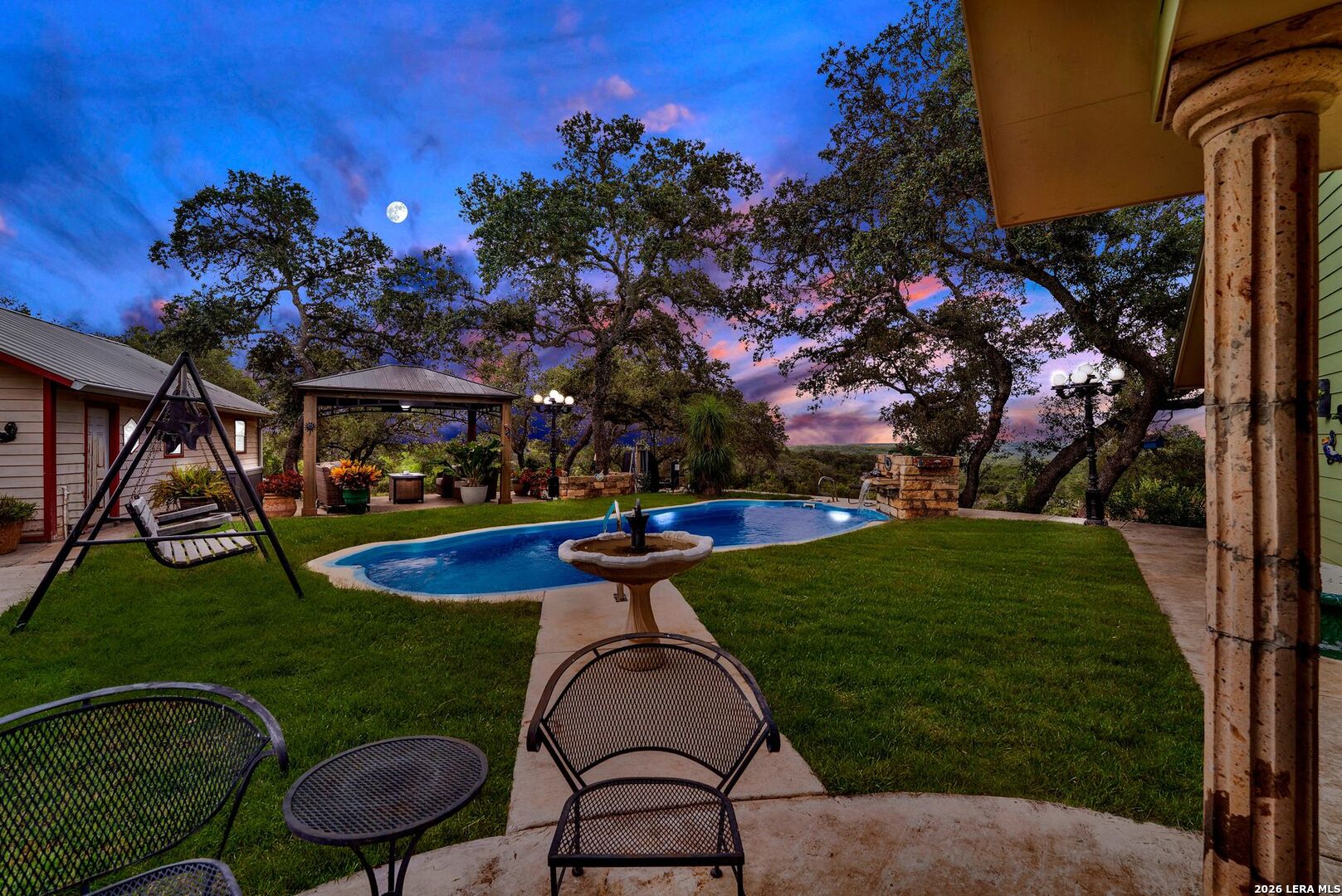 205 County Road 3501 Mico TX 78056