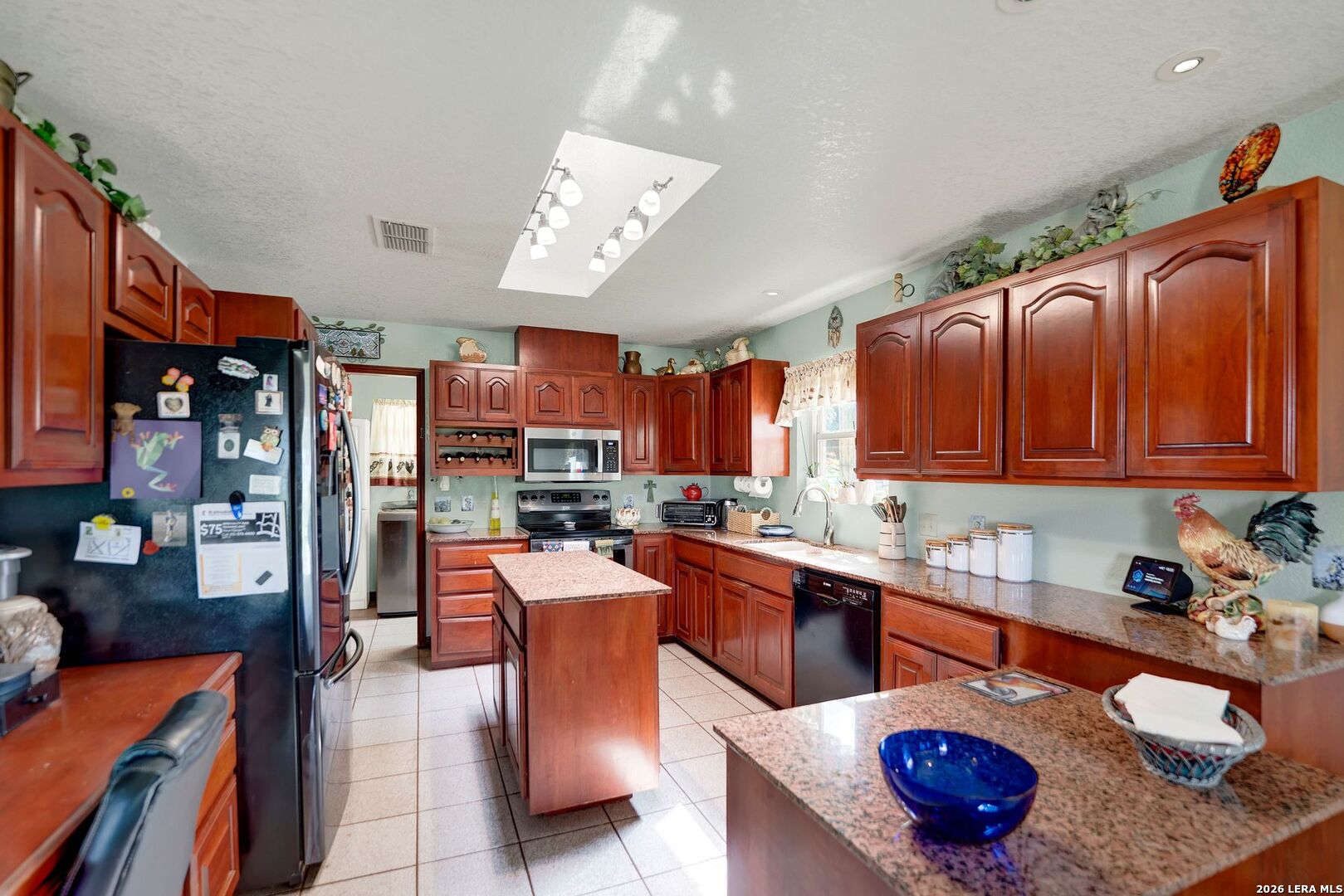 205 County Road 3501 Mico TX 78056