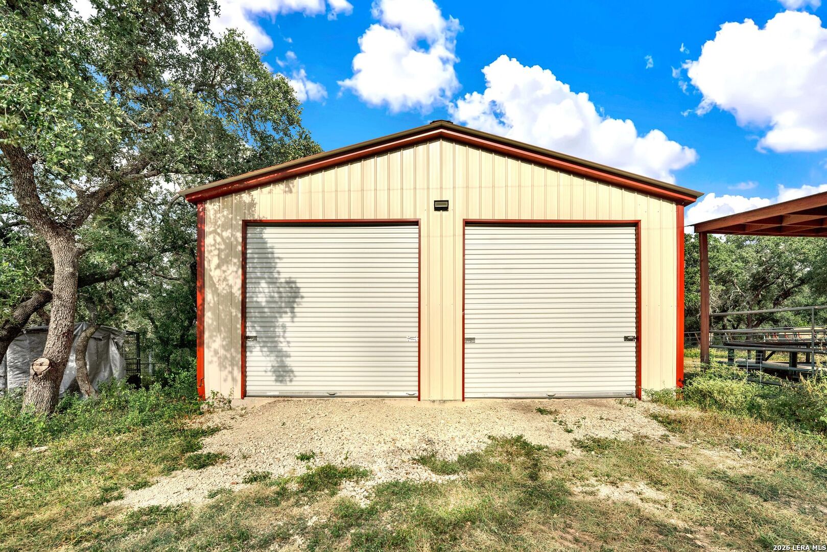 205 County Road 3501 Mico TX 78056
