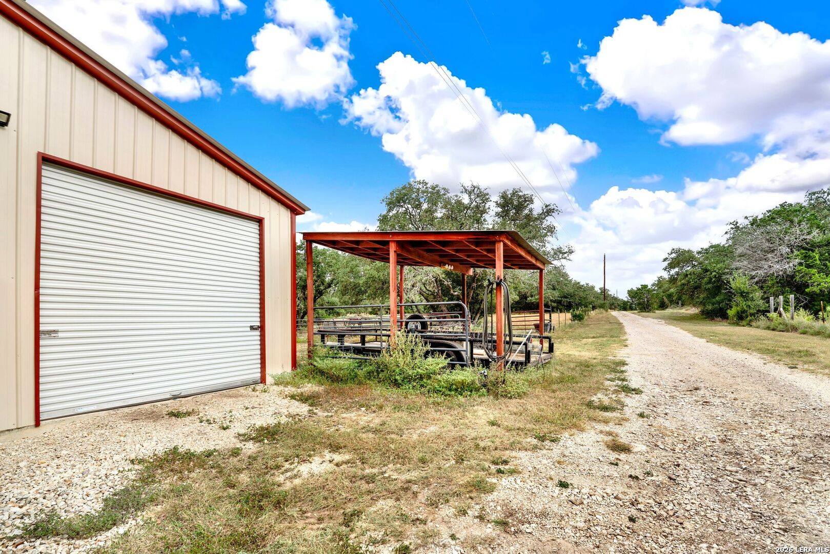 205 County Road 3501 Mico TX 78056