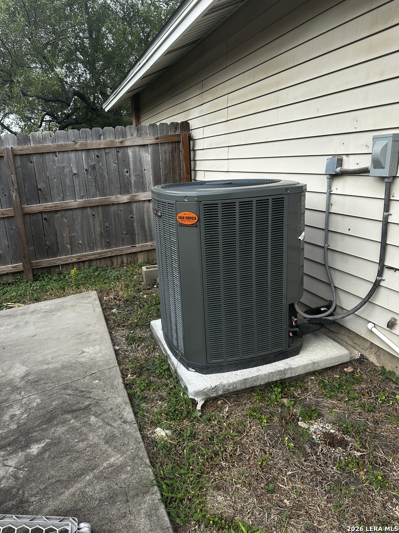 290 Burlington Drive San Antonio TX 78245