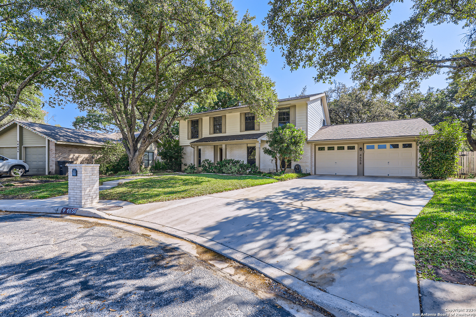 4658 Green Willow Woods San Antonio TX 78249