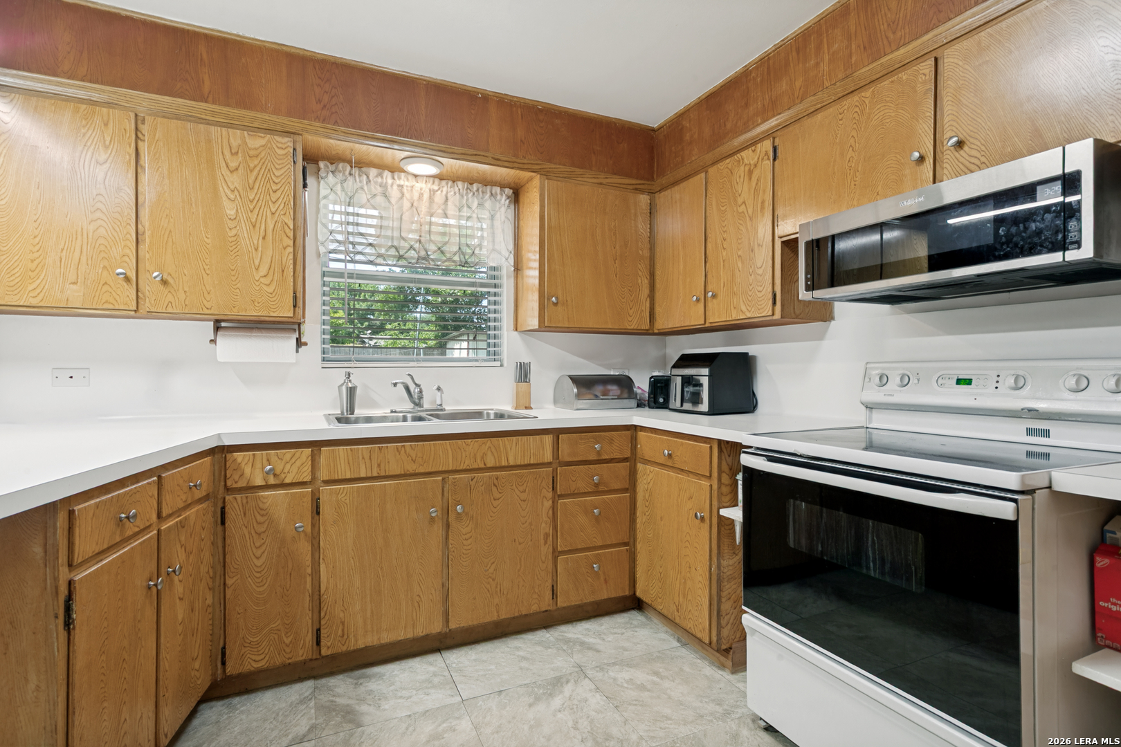 363 E Rampart San Antonio TX 78216