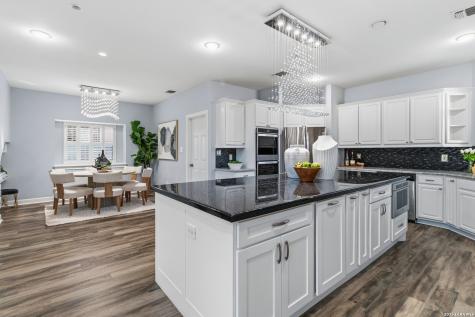 19111 Nature Oaks San Antonio TX 78258