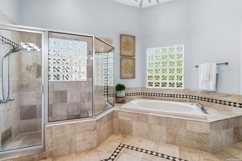 19111 Nature Oaks San Antonio TX 78258