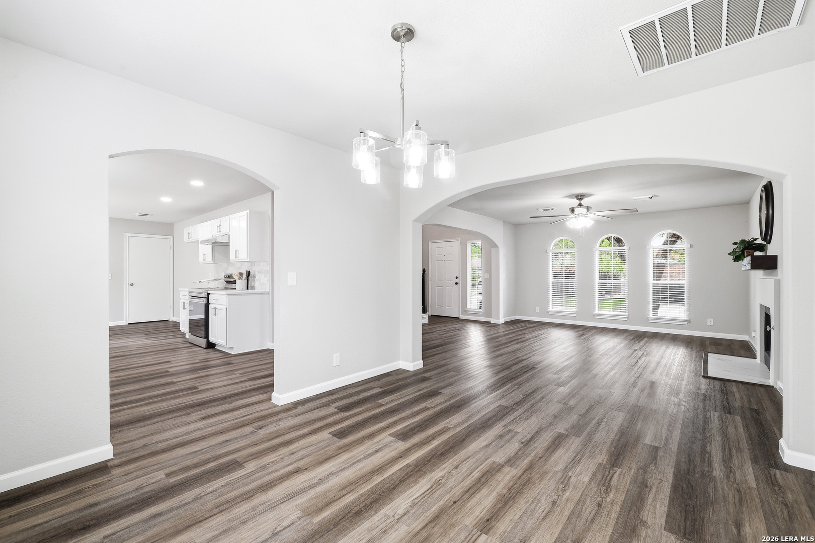 15047 Kamary Lane San Antonio TX 78247