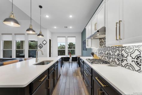 1620 Craftsman New Braunfels TX 78132