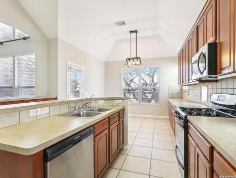4723 River Rock San Antonio TX 78251