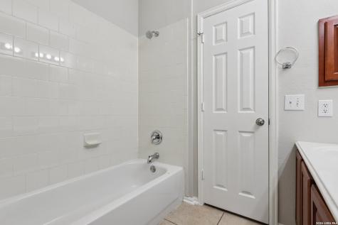 4723 River Rock San Antonio TX 78251