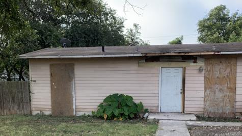 3942 S Walters San Antonio TX 78223