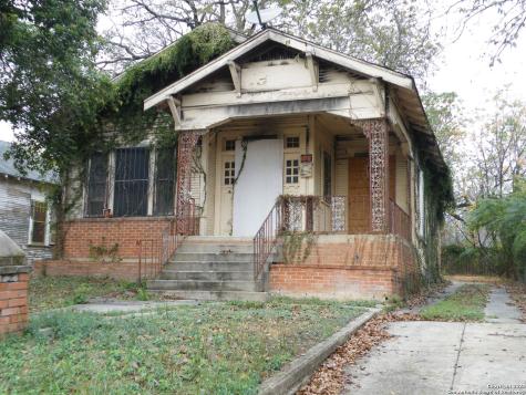 1221 Crockett San Antonio TX 78202