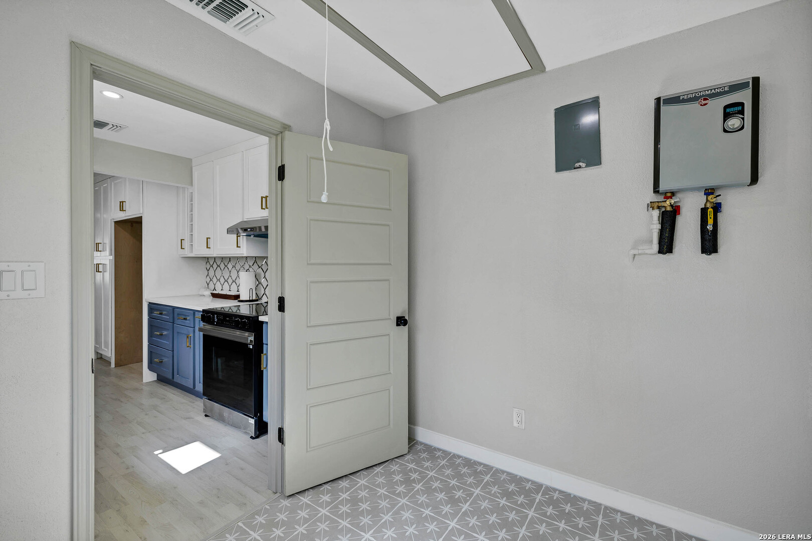 219 Laurelwood Drive San Antonio TX 78213