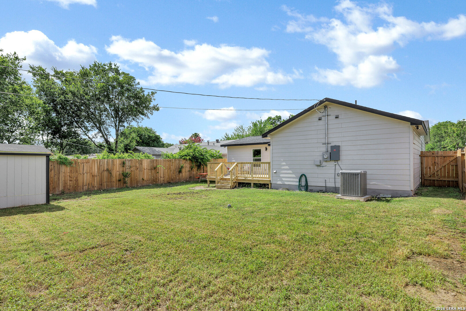 219 Laurelwood Drive San Antonio TX 78213