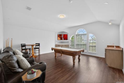 2415 Rogers Isle San Antonio TX 78258