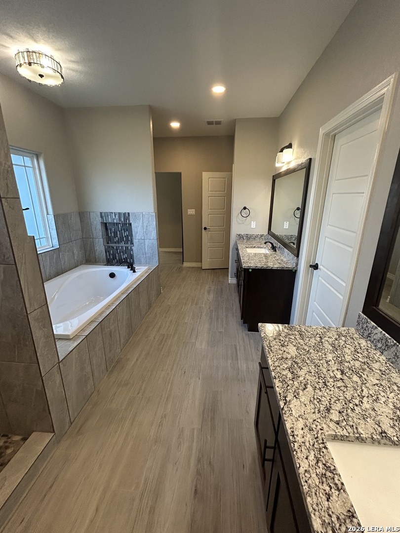 108 Estates La Vernia TX 78121