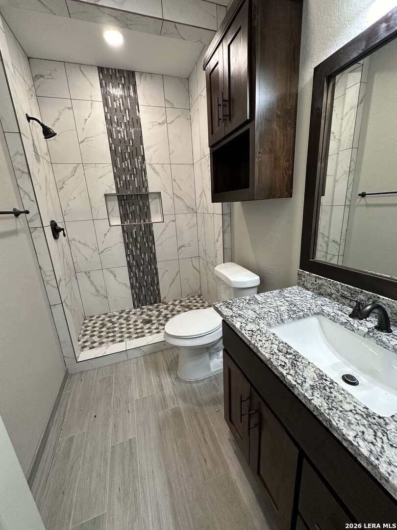 108 Estates La Vernia TX 78121