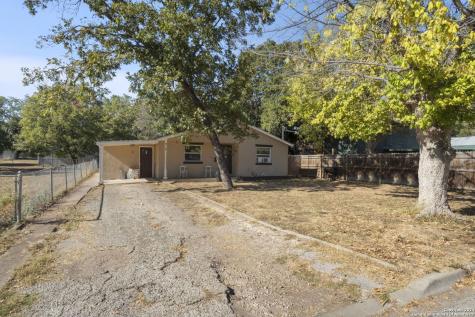 916 Ford Street Kerrville TX 78028
