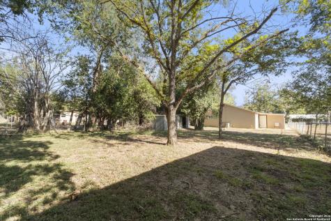 916 Ford Street Kerrville TX 78028
