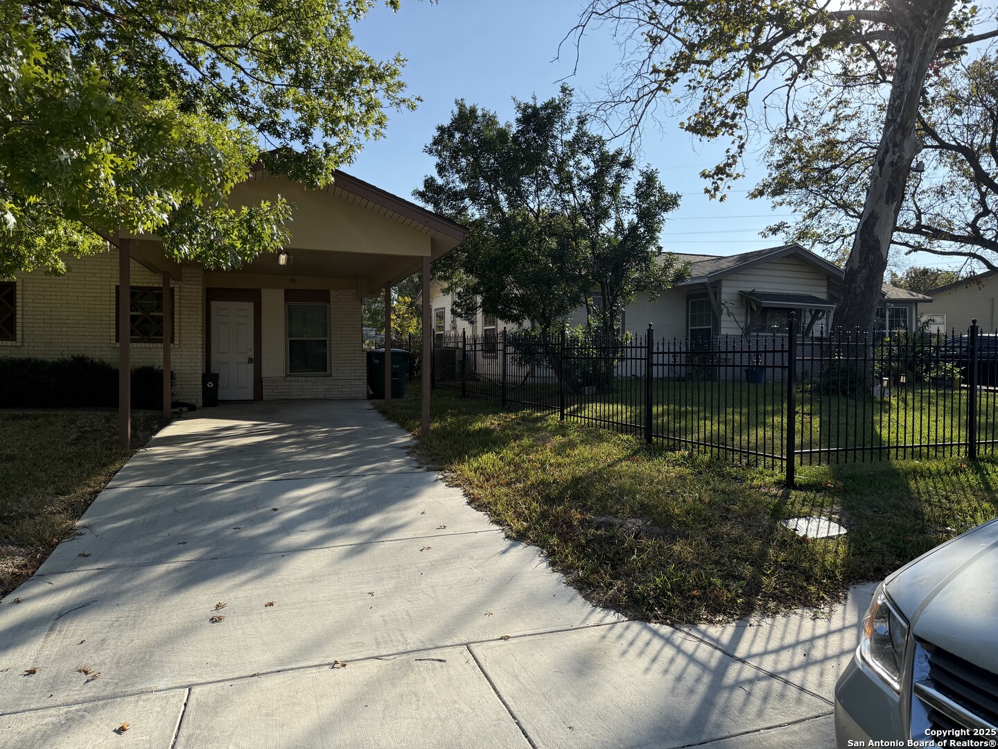 1806 Viewridge Drive San Antonio TX 78213