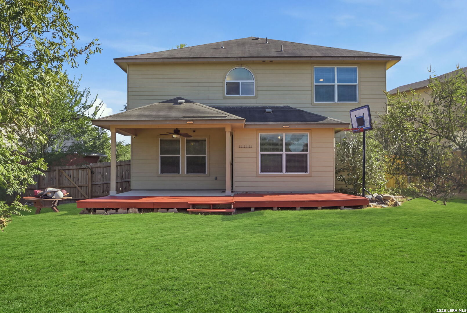 283 Reeves Garden San Antonio TX 78253