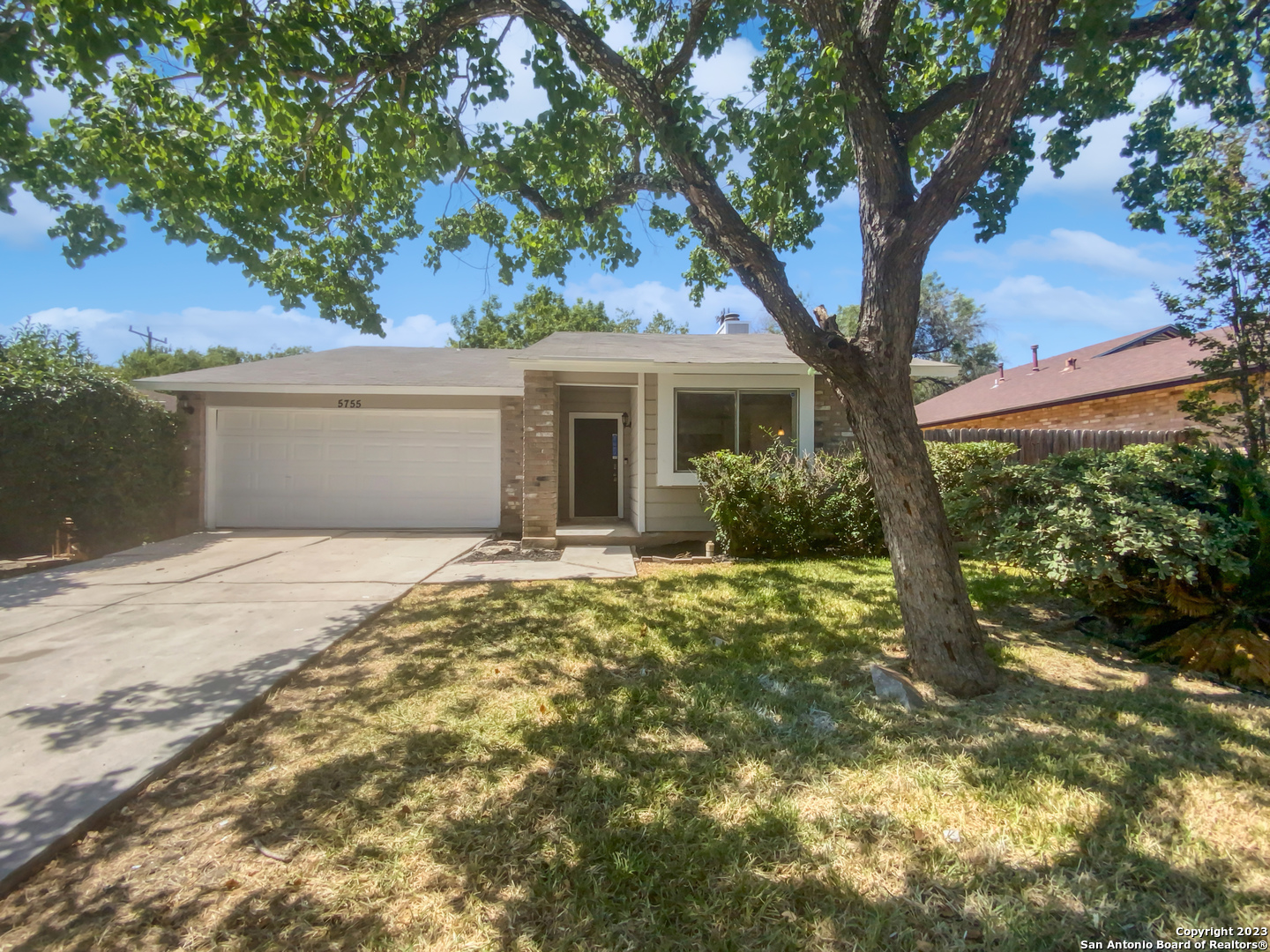 5755 Larkdale Drive San Antonio TX 78233