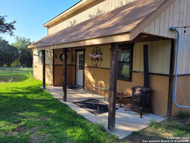 976 Forest Trail Drive Bandera TX 78003