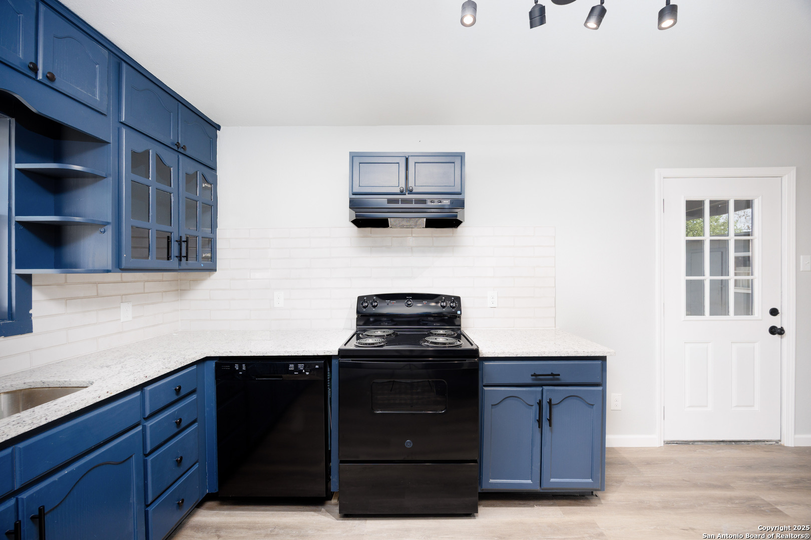 107 Cornish Avenue San Antonio TX 78223