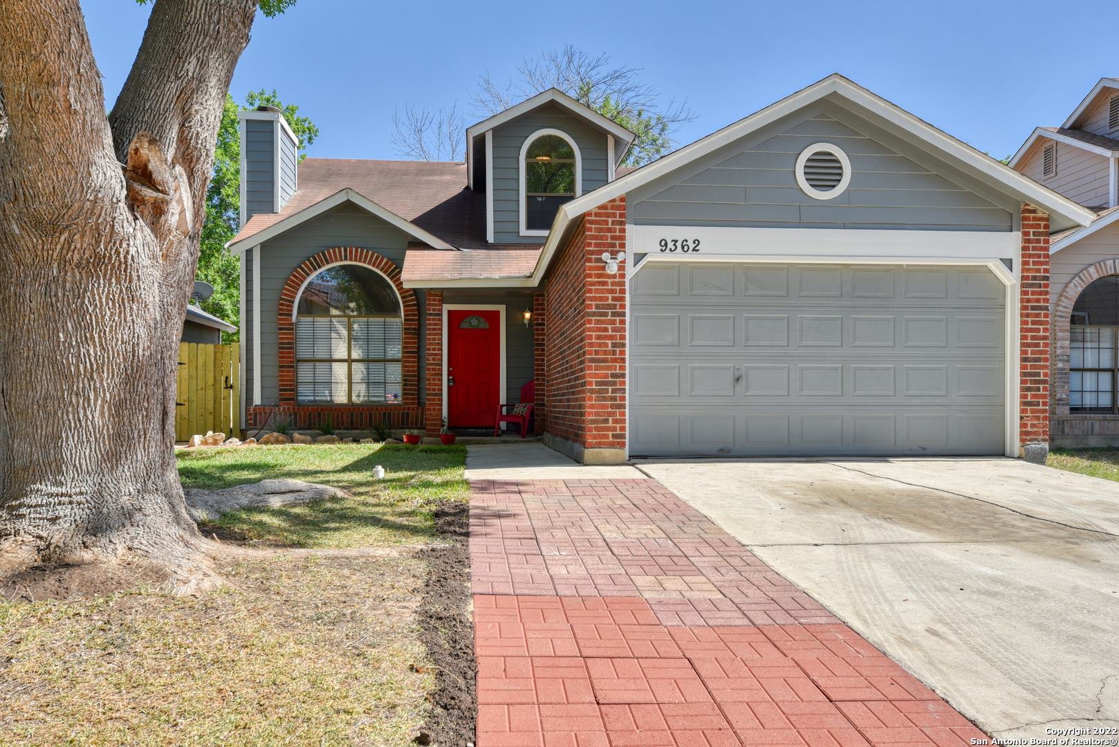 9362 Valley Hedge San Antonio TX 78250