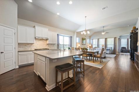 118 Escondido Boerne TX 78006