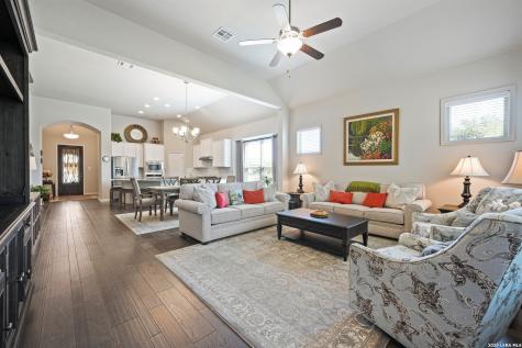 118 Escondido Boerne TX 78006
