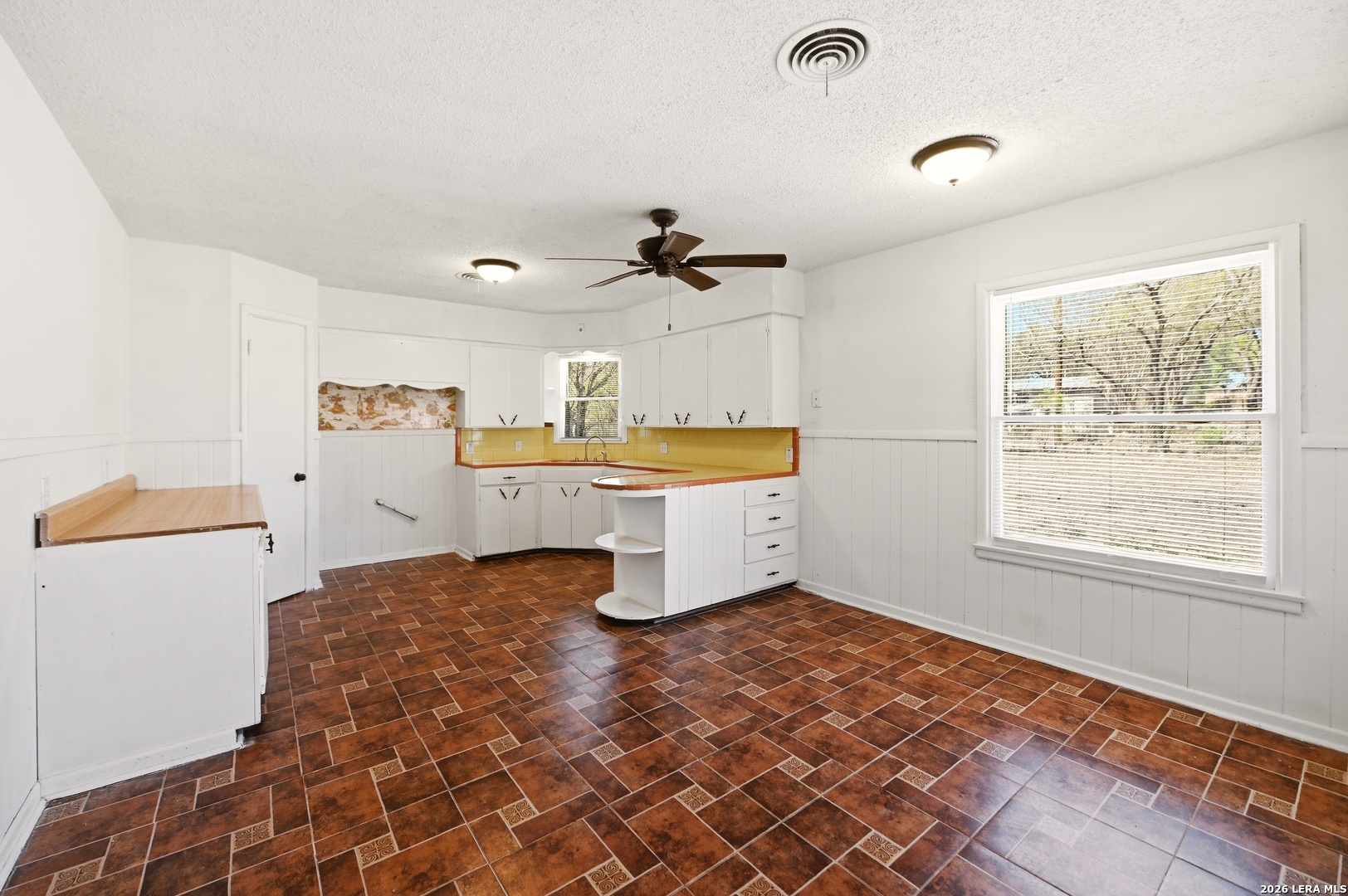 219 Sunnycrest San Antonio TX 78228
