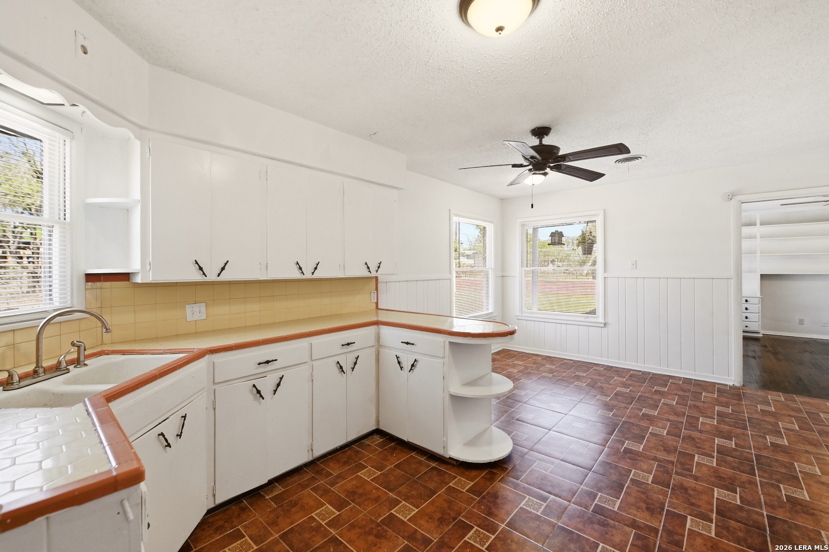 219 Sunnycrest San Antonio TX 78228