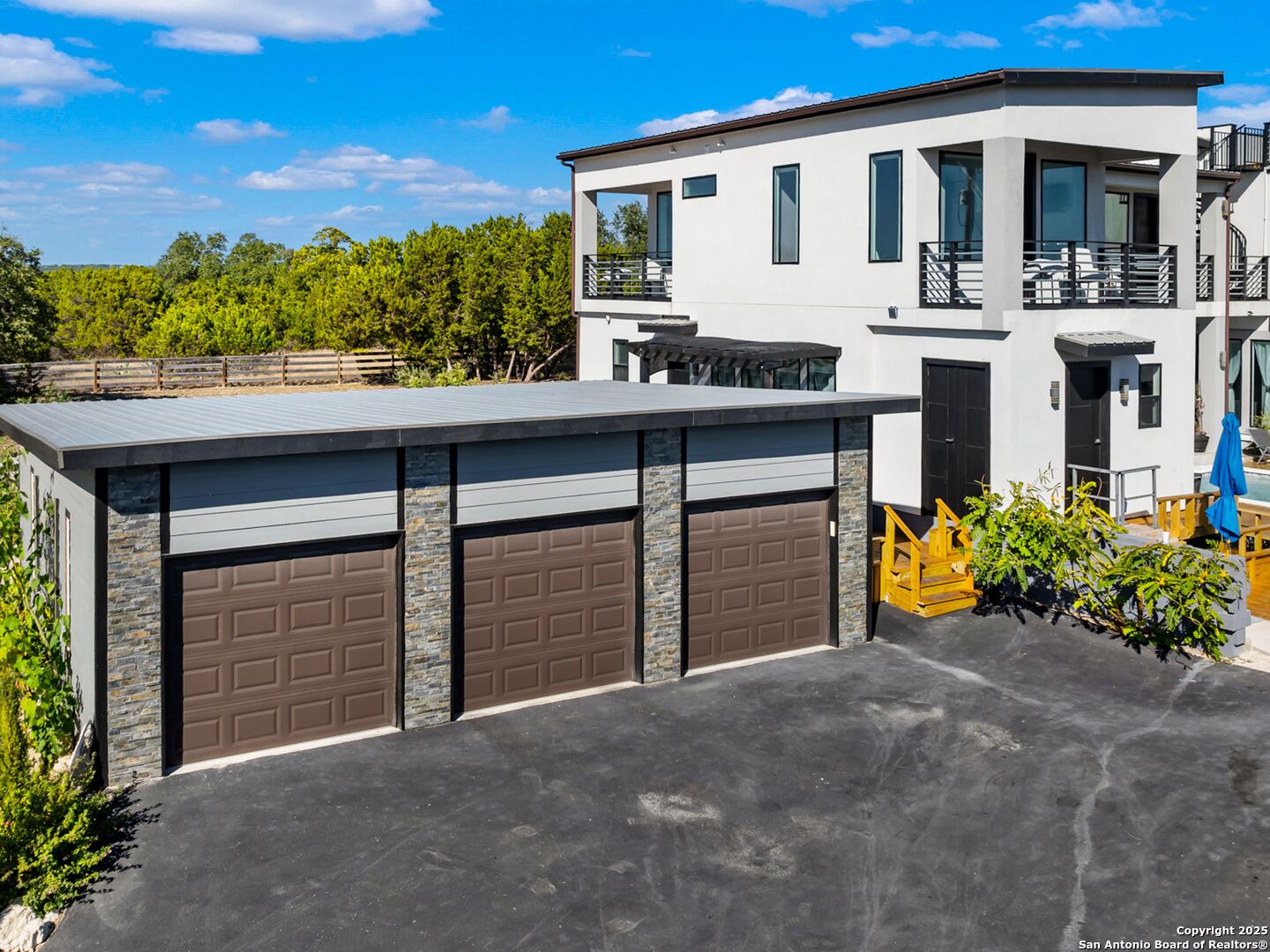 629 Lake Island Drive Canyon Lake TX 78133