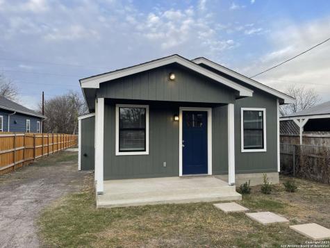 1823 Arbor Place San Antonio TX 78207