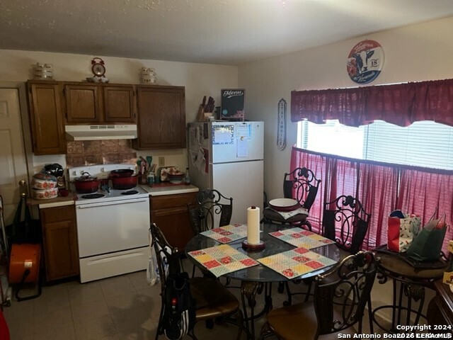 4005 Colonial Sun San Antonio TX 78244