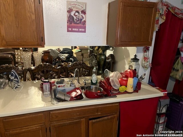 4005 Colonial Sun San Antonio TX 78244