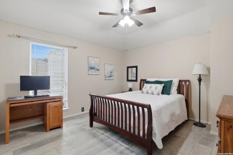 21254 Rio Sabinal San Antonio TX 78259