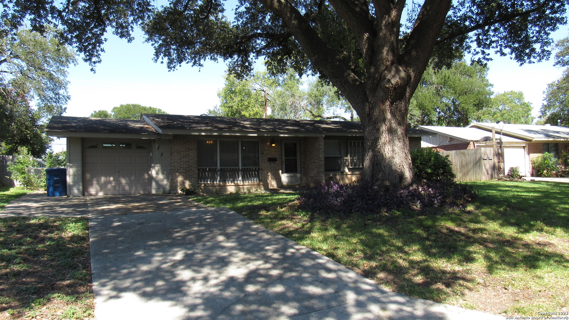 523 Dawnridge Drive San Antonio TX 78213