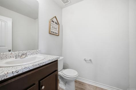 5935 Forte Falls San Antonio TX 78252