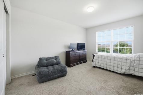 5935 Forte Falls San Antonio TX 78252