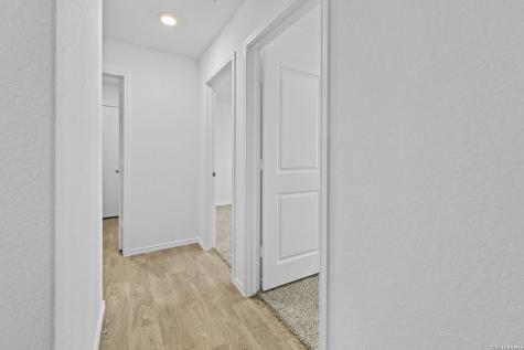 16068 Mahogany Way Elmendorf TX 78112