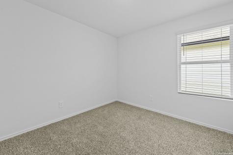 16068 Mahogany Way Elmendorf TX 78112