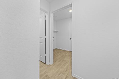 16068 Mahogany Way Elmendorf TX 78112