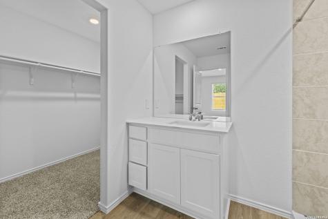 16068 Mahogany Way Elmendorf TX 78112