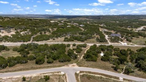 1746 Paradise Parkway Canyon Lake TX 78133
