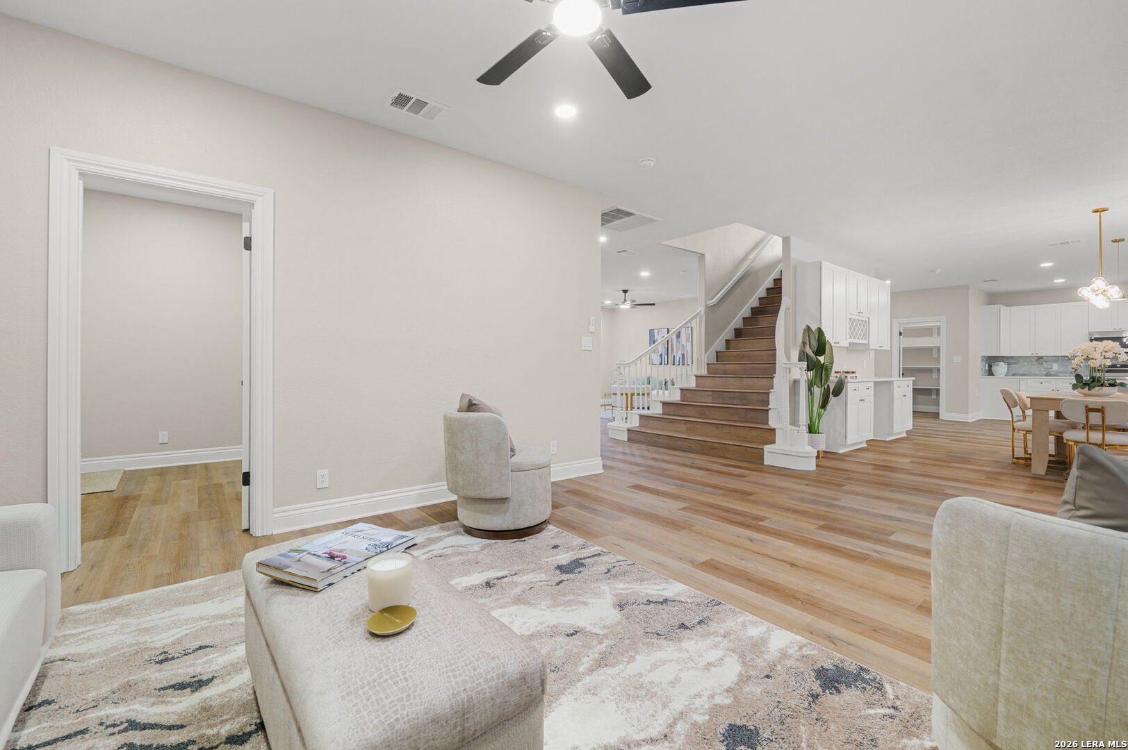 403 E Vista Ridge San Antonio TX 78260