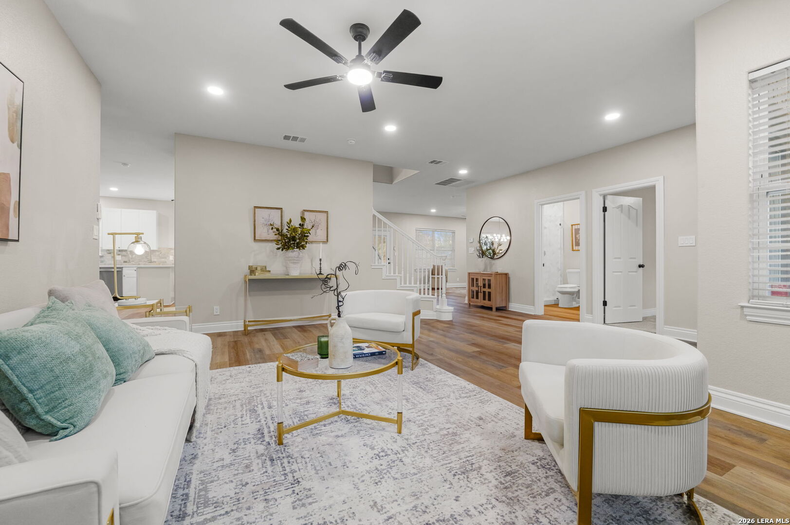 403 E Vista Ridge San Antonio TX 78260