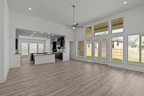 22419 Clarben San Antonio TX 78266